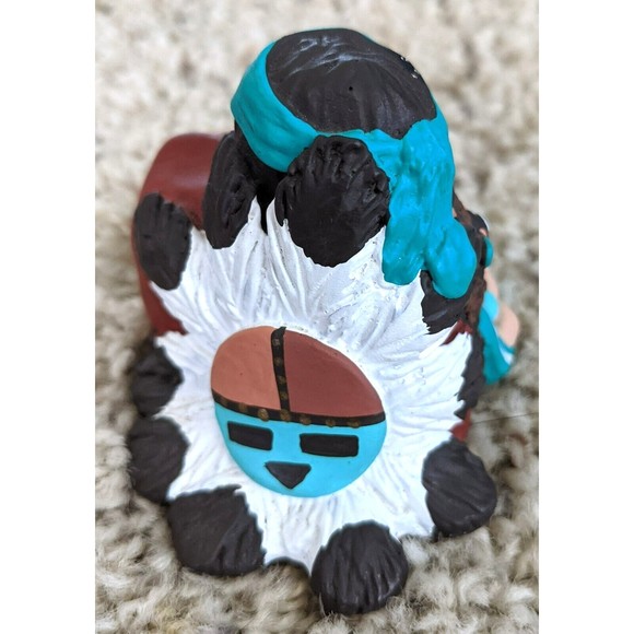 WhiteFeather Studios Figurine 2" tall - Picture 2 of 3